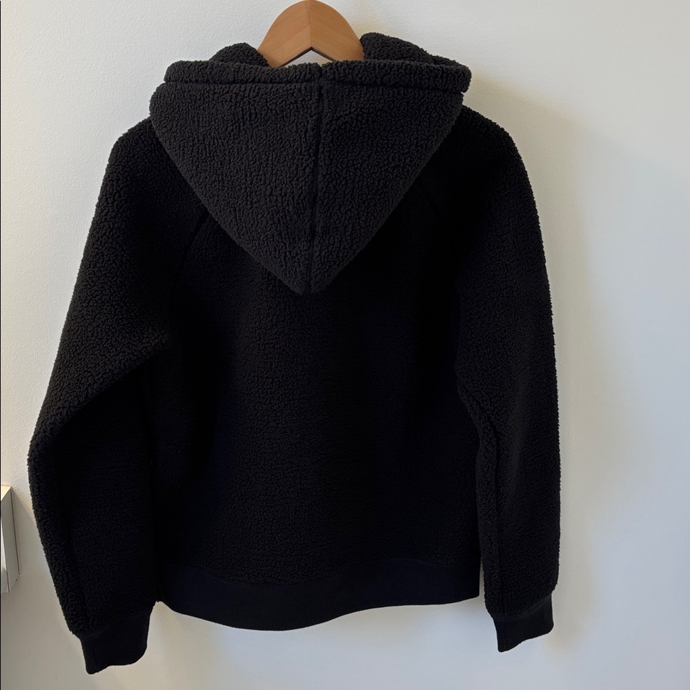ROOTS Black Sherpa Hoodie, Sz Small. - Picture 5 of 11